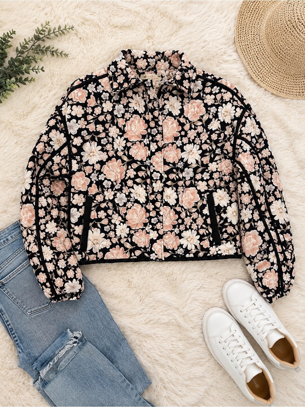 NWT Saltwater Luxe Floral Quilted Leni Jacket Size Small Black Pink Puff Sleeve